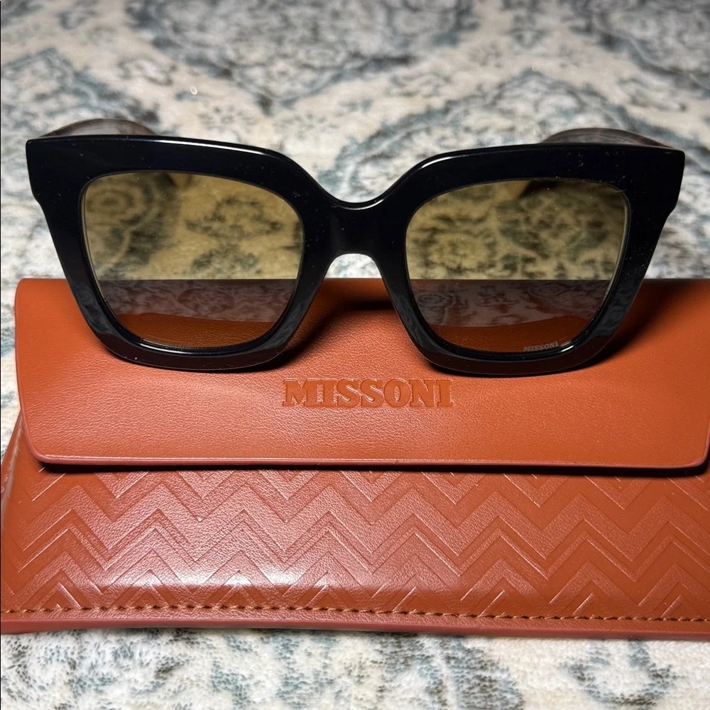 Brand New Missoni Women’s Sunglasses